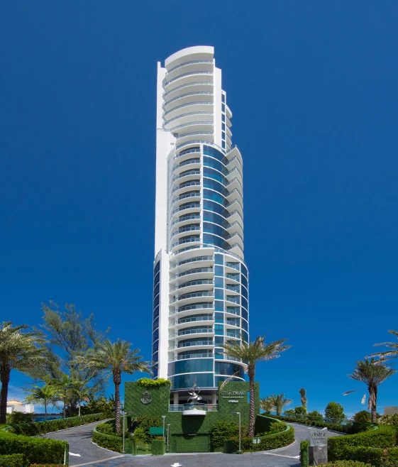 Torre frente al mar de Ch&acirc;teau Beach Residences en Sunny Isles Beach