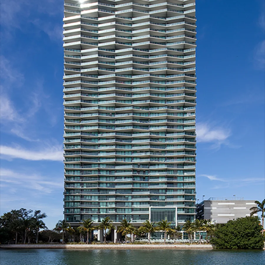 Icon Bay bayfront condo tower in Edgewater Miami