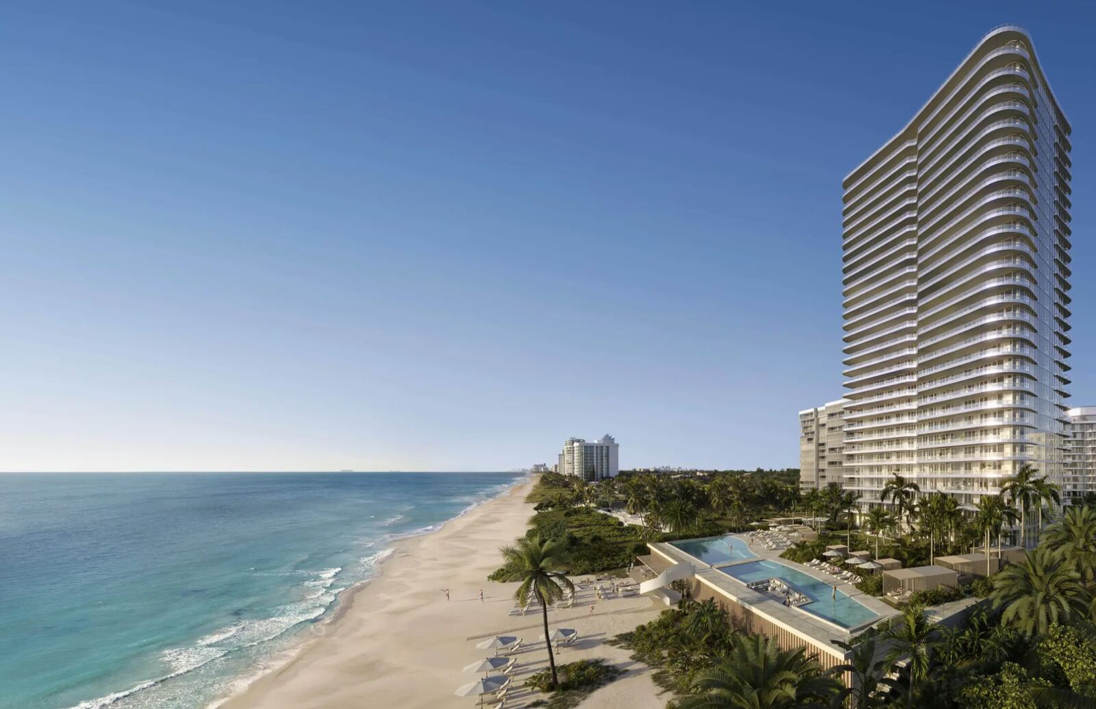 Torre de Playa curva de The Ritz-Carlton Residences Pompano Beach sobre la arena con piscinas frente al mar